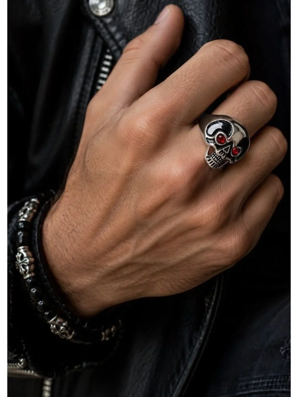 Skull Ring Red Crystal Eyes Gothic Biker Punk Silver Tone Signet Size 13 Unisex